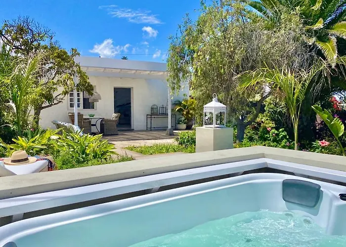 Casa Boticaria, Bonito Paraiso Privado Con Jardin Y Jacuzzi. فيلة